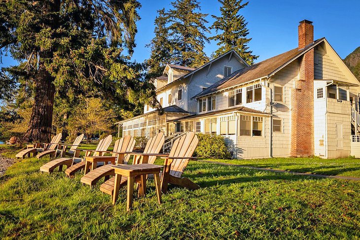 Photo Source: Lake Crescent Lodge