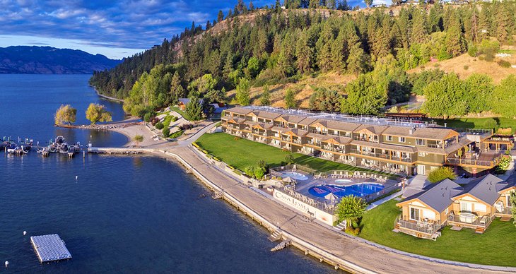 Photo Source: Casa Loma Lakeshore Resort