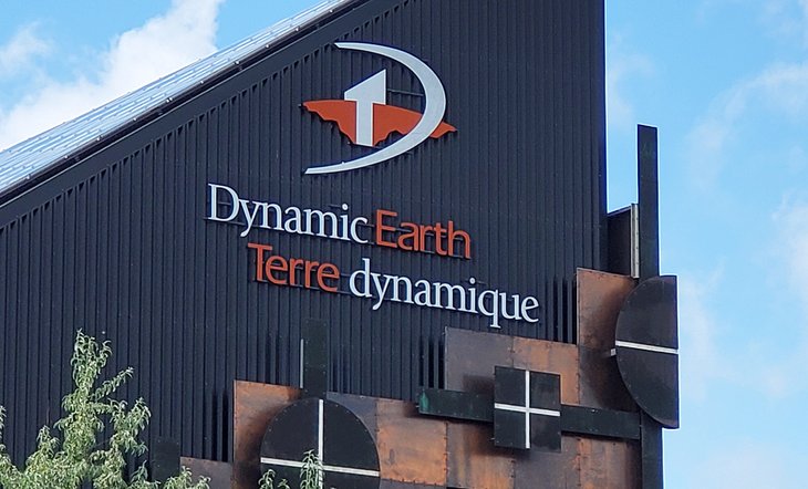 Sign for Dynamic Earth