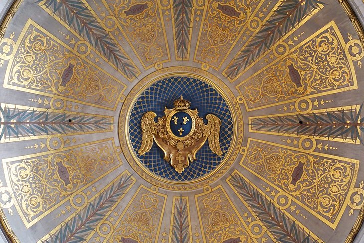 Dome of Eglise Saint-Louis en l'Île