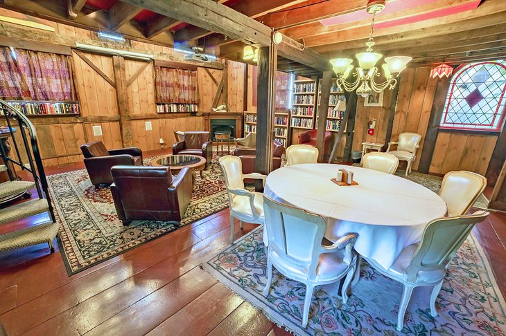 Photo Source: La Tourelle Hotel, Bistro, Spa