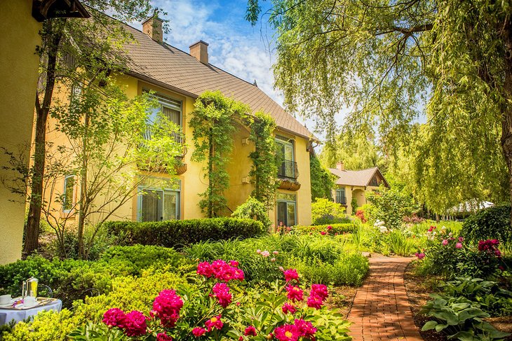 Photo Source: Mirbeau Inn & Spa Skaneateles