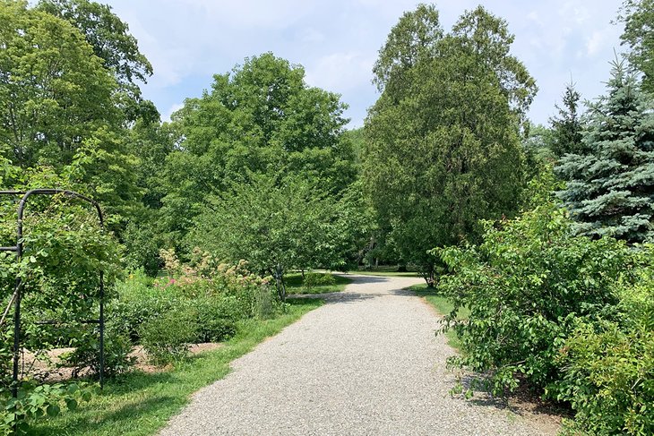 A garden pathway at Locust Grove Estate