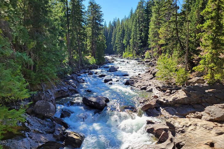 River along the Icicle Gorge Loop Trail