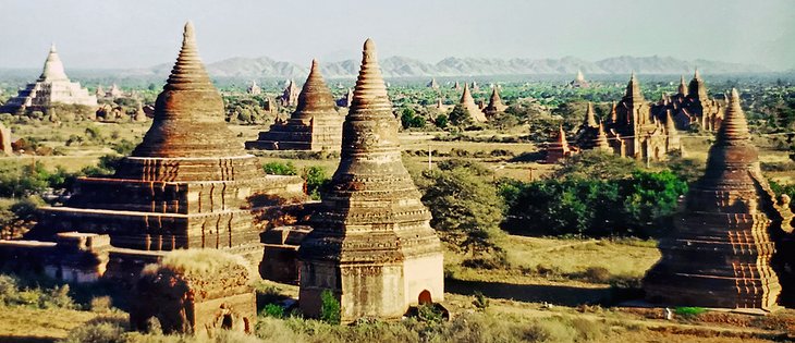 Vue sur les temples de Bagan