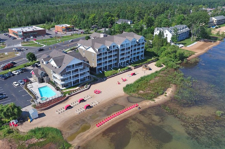 Photo Source: Cherry Tree Inn and Suites
