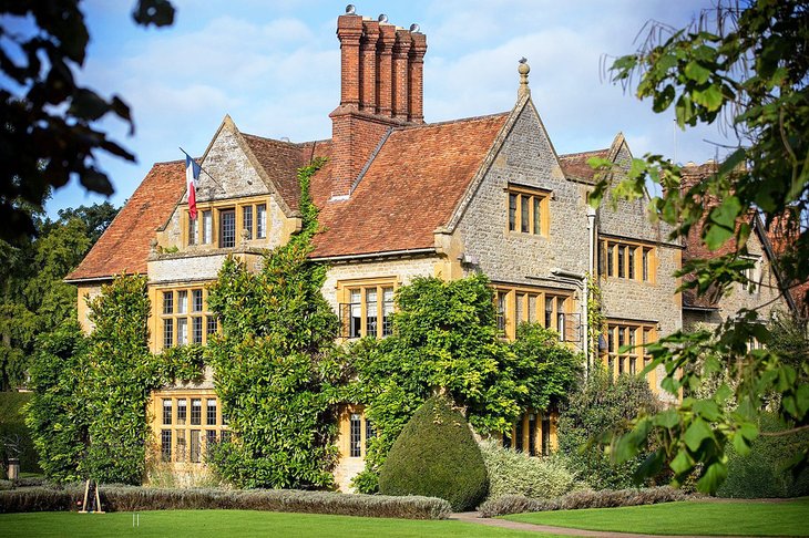 Photo Source: Le Manoir aux Quat'Saisons, A Belmond Hotel