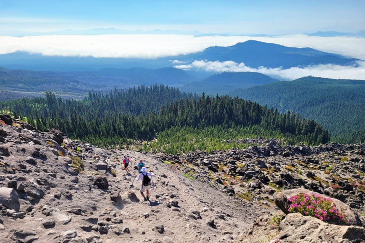 Hiking to the summit of Mount St. Helens