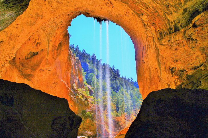 Tonto Natural Bridge