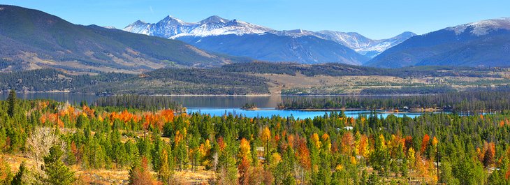 Mountain scene near Dillon and Silverthorne