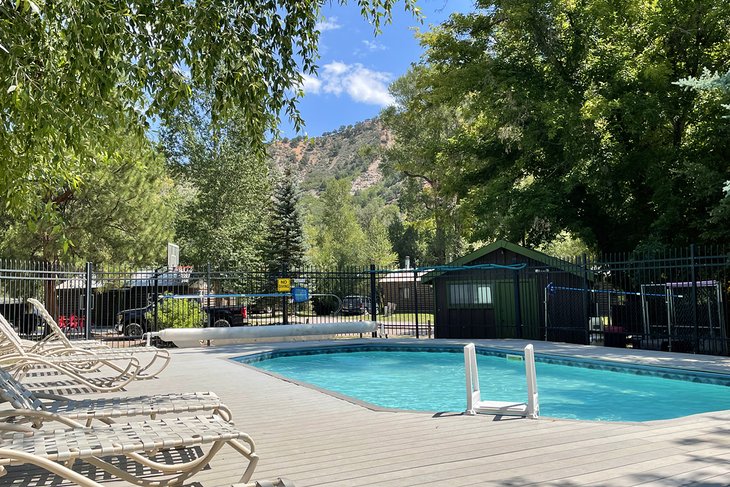 Pool at the Carbondale/Crystal River KOA