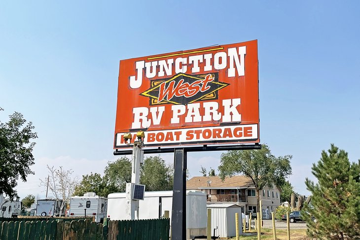 Parc de camping-car Junction West