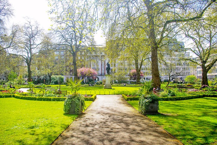 St. James's Square Garden