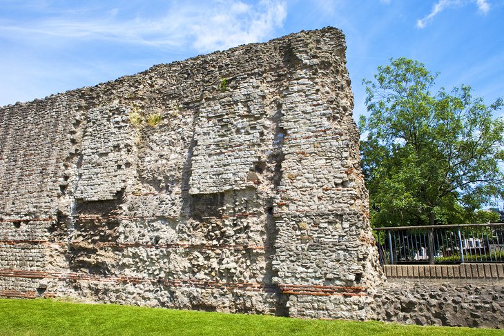 Remnants of the London Wall