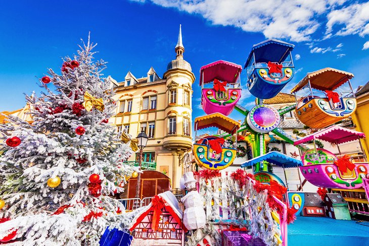 Christmas market in Colmar's Dominicans Square