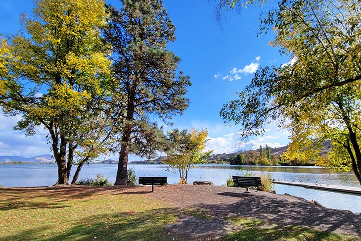Lake Ewauna at Veterans Memorial Park