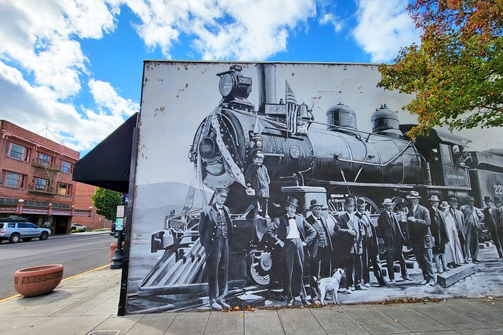 Mural in downtown Klamath Falls