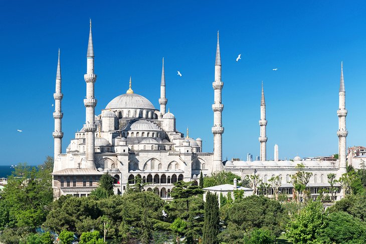 Blue Mosque (Sultan Ahmet Camii)