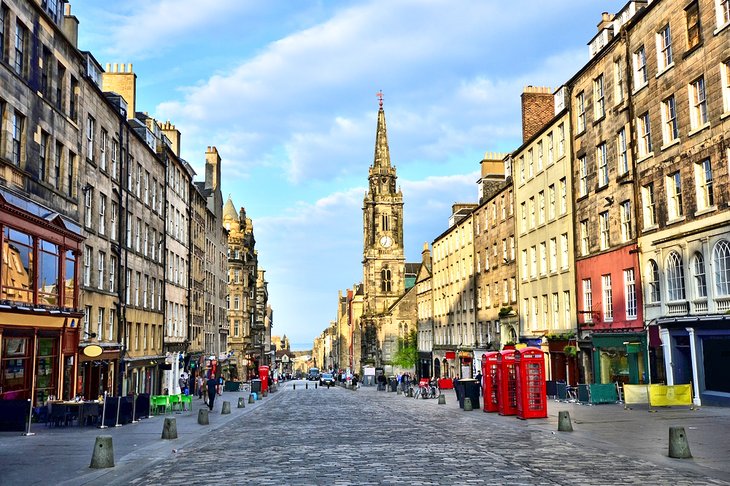 edinburgh tourist info centre