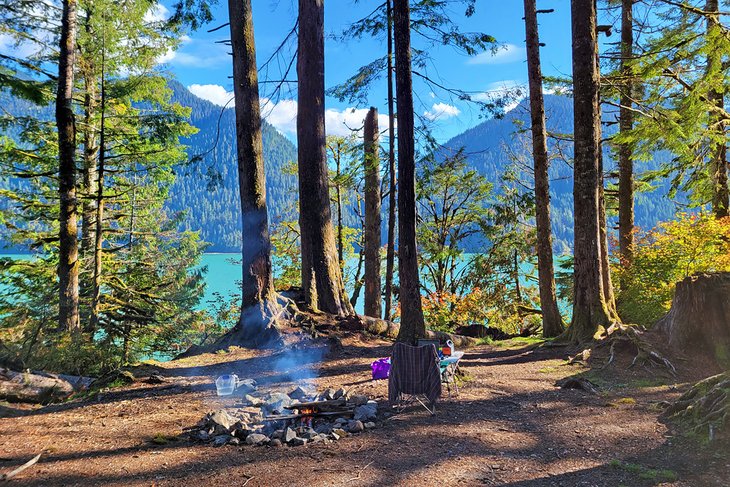 Camping primitif près de Baker Lake