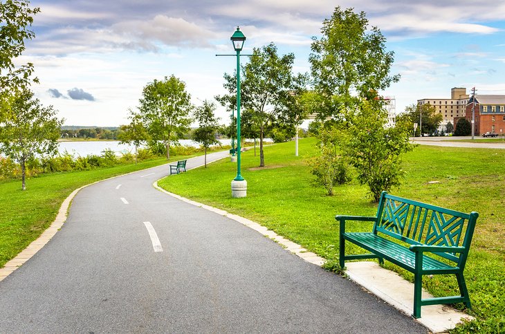 New Brunswick-Fredericton Bicycle Trail