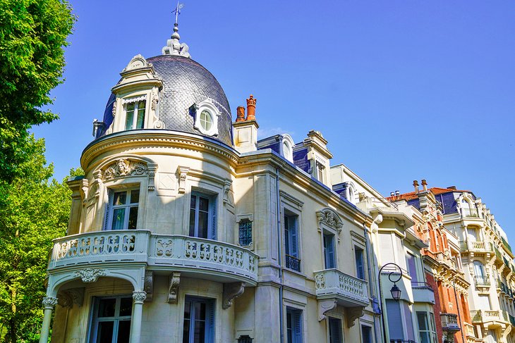 Neoclassical houses in Vichy