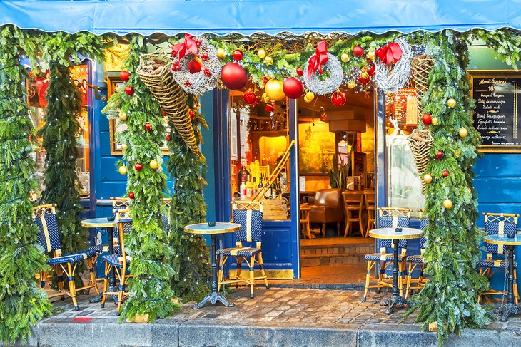 Christmas decorations in Paris