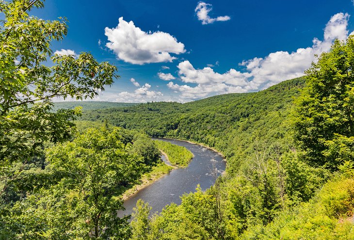 Must-Visit Lakes in Catskills NY - HolidayKeepers