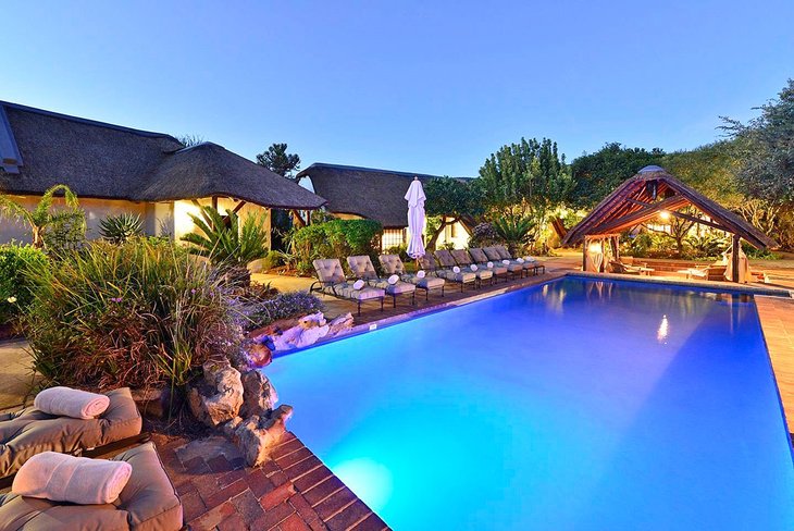 Photo Source: Lobengula Lodge at Shamwari Private Game Reserve