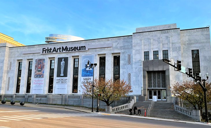 Premier musée d'art