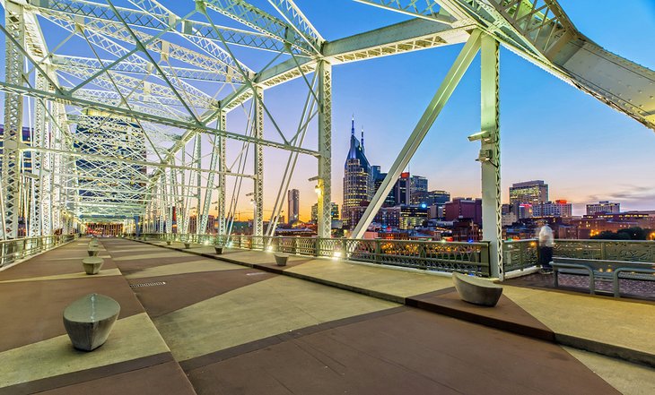 John Seigenthaler Pedestrian Bridge at dusk