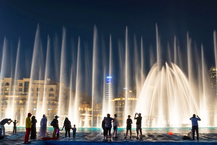 Dubai Fountain at night