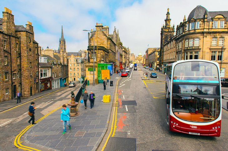 Traveling by bus in Edinburgh
