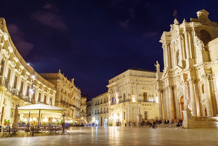 The Cathedral of Syracuse at night