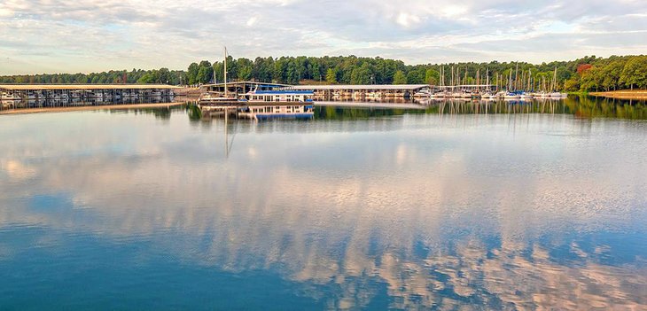 Photo Source: Kentucky Dam Village State Resort Park