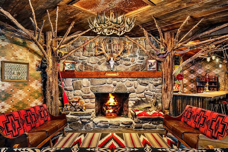 Photo Source: Urban Cowboy Lodge