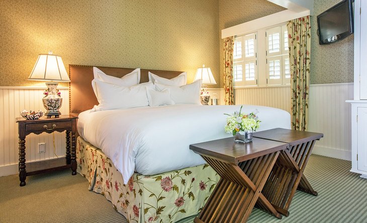 Photo Source: The 1770 House Restaurant & Inn
