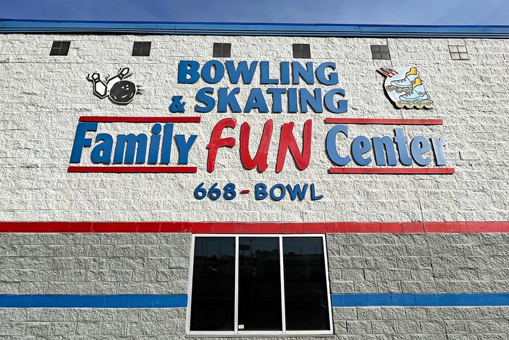 Jackson Bowling & Skating Family Fun Center