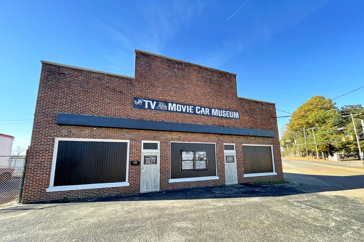 La télévision de Rusty &  Musée des voitures de cinéma