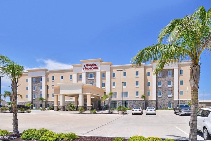 Photo Source: Hampton Inn & Suites Port Aransas