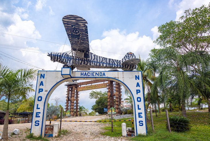 Entrance to Hacienda Nápoles