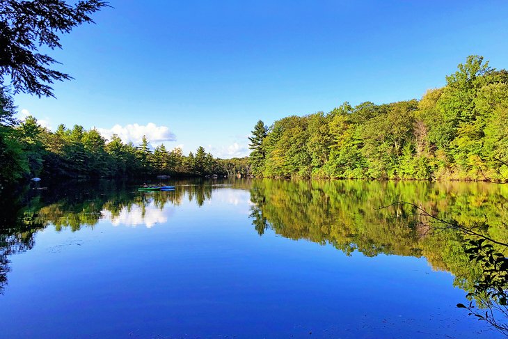 Burr Pond