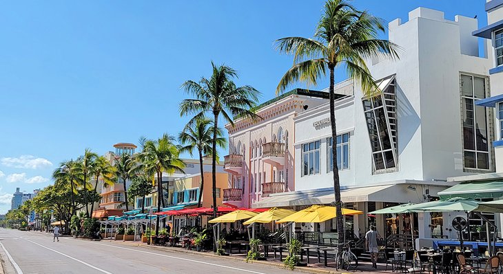 Miami Beach, Art Deco District: Photo Copyright: Lana Law