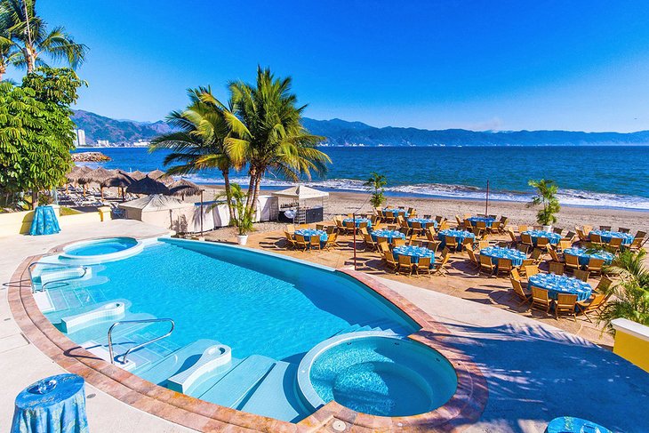 Photo Source: Casa Velas
