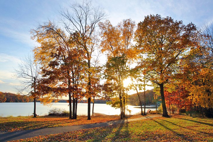 Fairview Lake in the fall