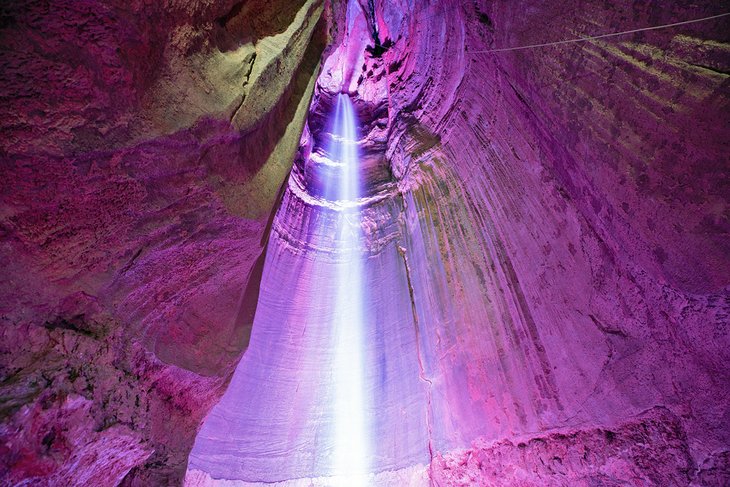 Ruby Falls, Tennessee