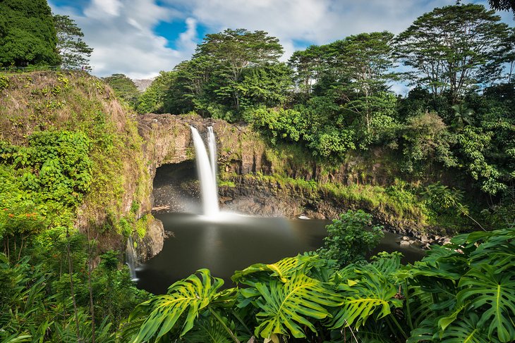 Rainbow Falls, parc d'état de la rivière Wailuku, Big Island, Hawaii