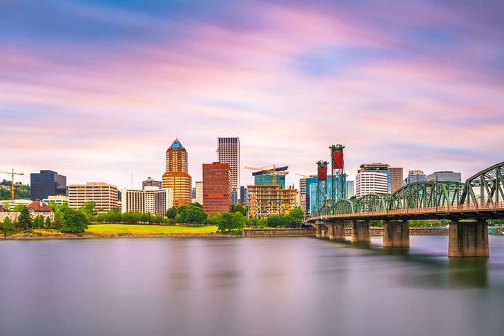 Downtown Portland and the Willamette River at dusk