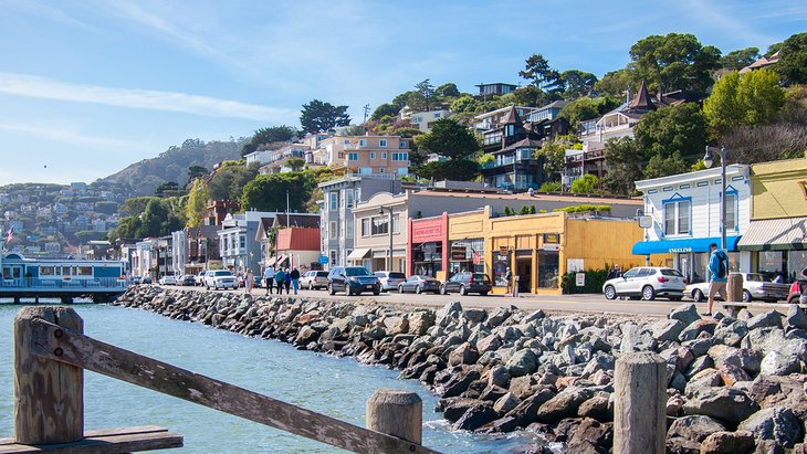 Shops and restaurants along the Bridgeway in Sausalito