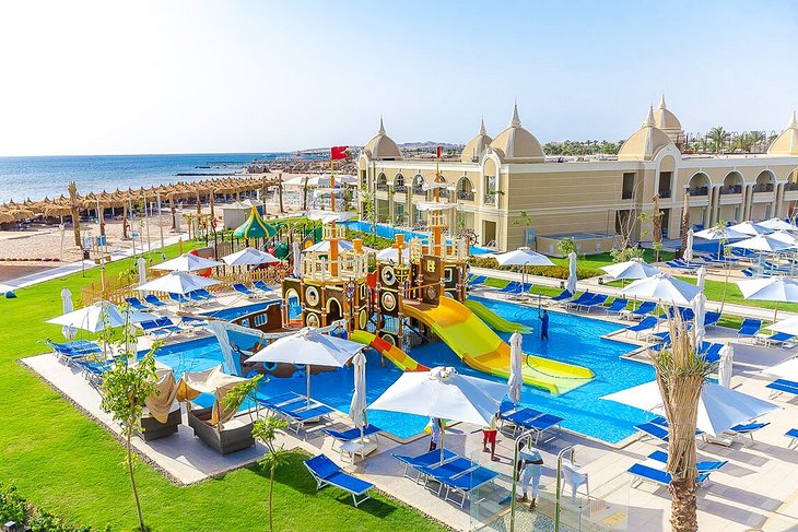 Photo Source: Titanic Royal Resort